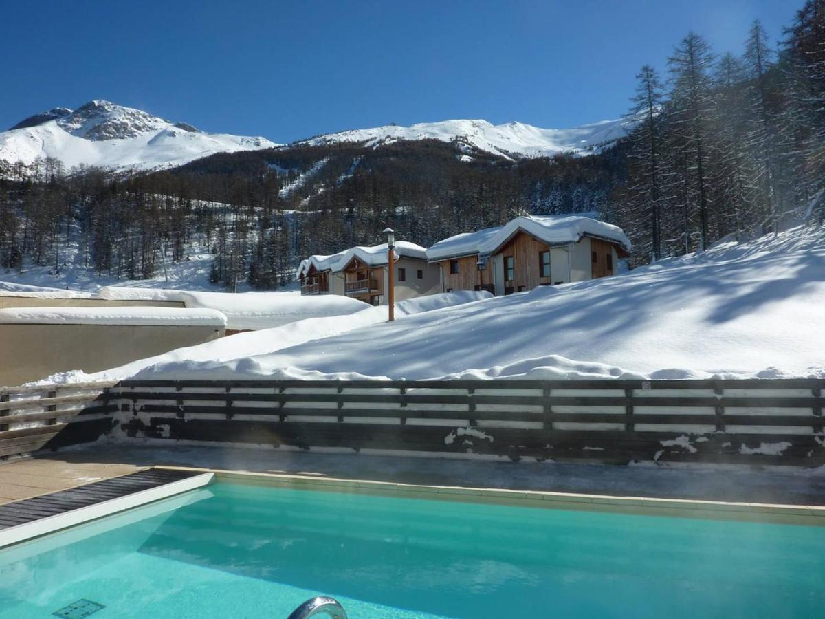 Chalet Confortable Avec Piscine & Sauna, Aux Pieds Des Pistes Des Orres 1800, Grand Duplex Pour 6 Pers. - Fr-1-322-57 Villa Les Orres Exterior photo